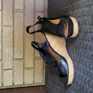 Xhilaration wedge sandals